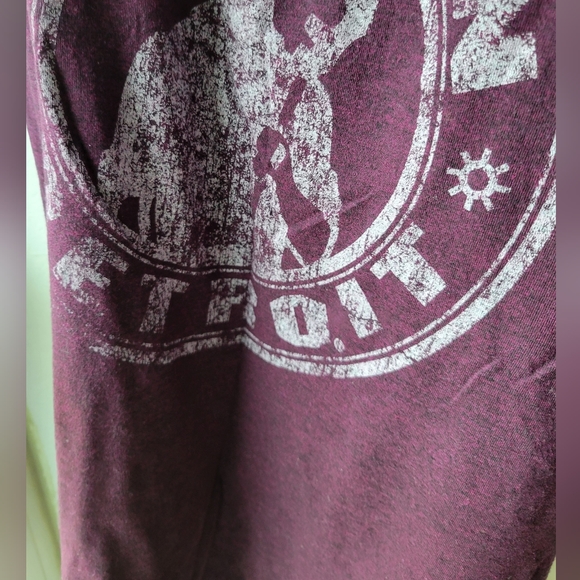 Made In Detoit Tank XL - Picture 5 of 5